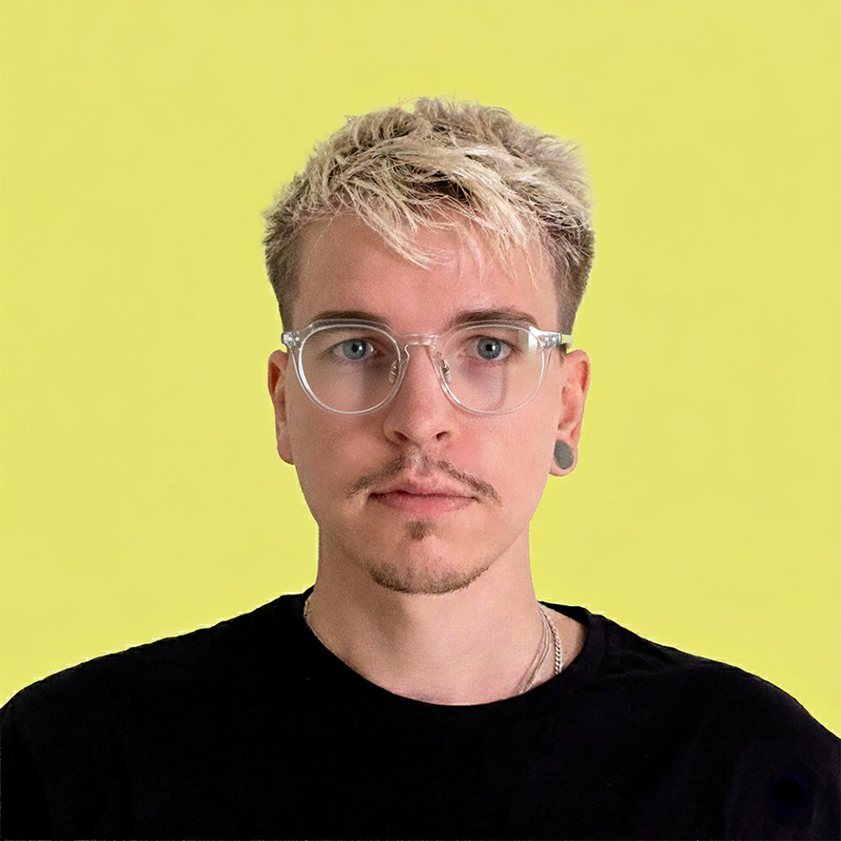 Autonoe Transparent